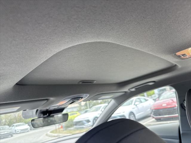 new 2025 Hyundai Elantra car, priced at $27,237