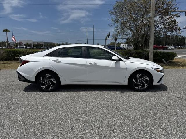 new 2025 Hyundai Elantra car, priced at $27,237