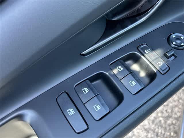 new 2025 Hyundai Elantra car, priced at $24,643