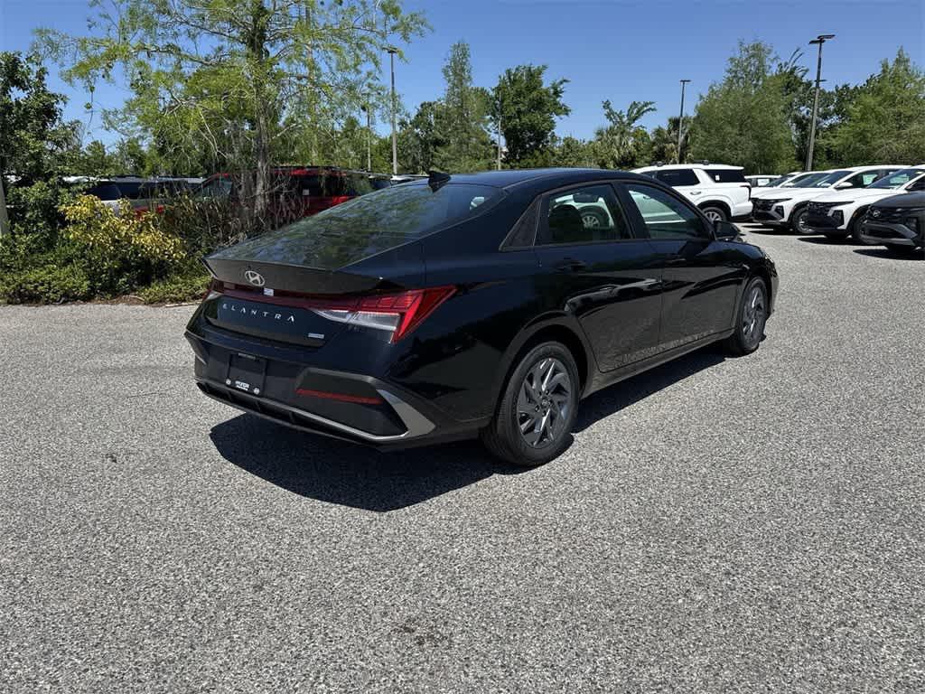 new 2025 Hyundai ELANTRA HEV car, priced at $23,574