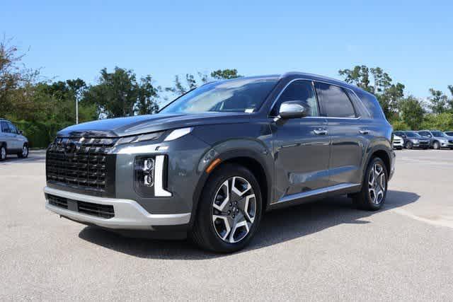 used 2024 Hyundai Palisade car, priced at $42,345