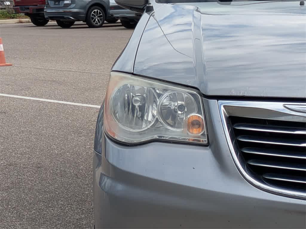 used 2016 Chrysler Town & Country car, priced at $3,999