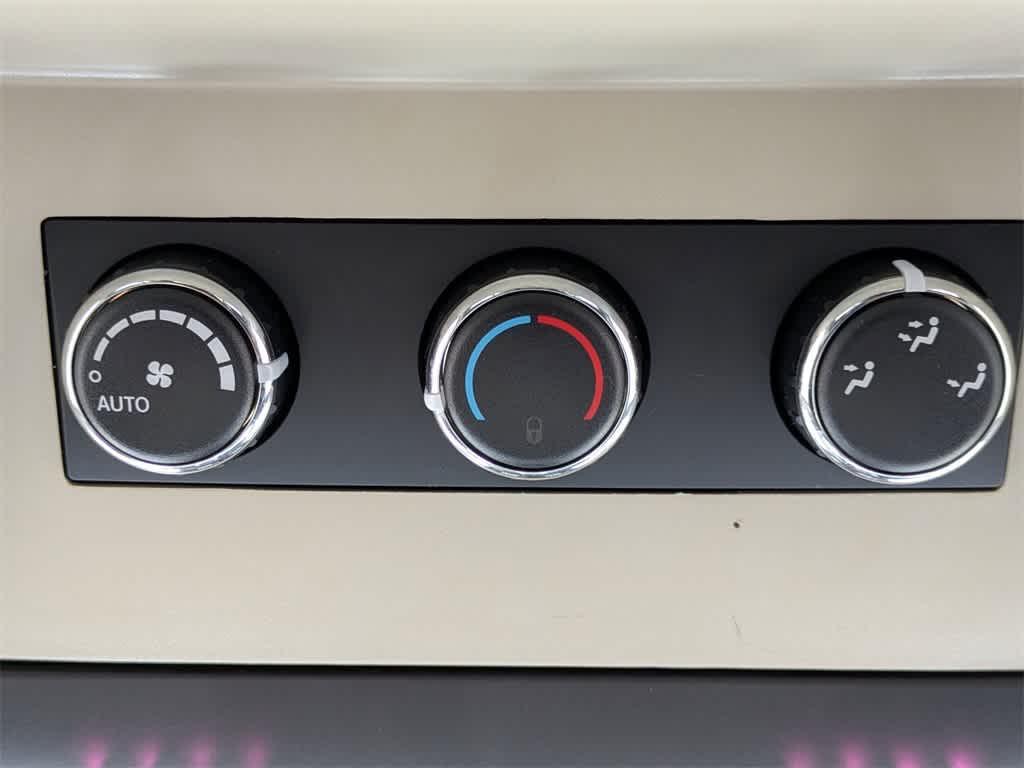 used 2016 Chrysler Town & Country car, priced at $3,999