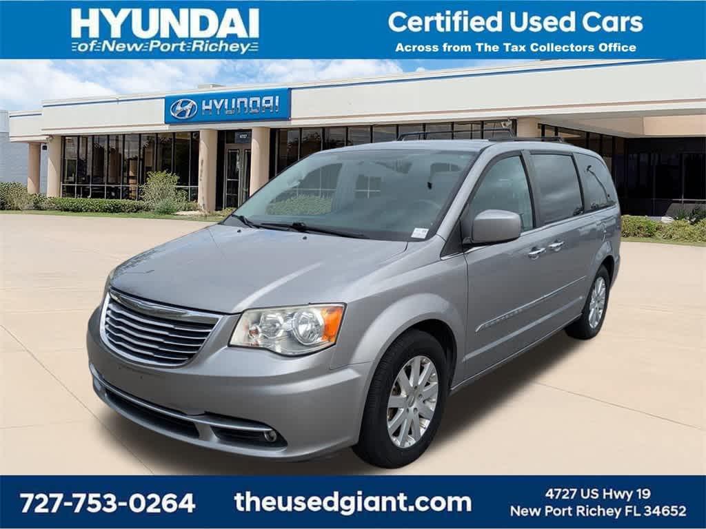 used 2016 Chrysler Town & Country car, priced at $3,999