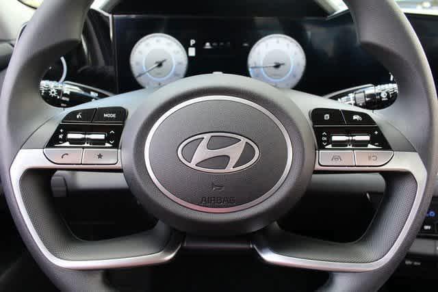 new 2024 Hyundai Elantra car, priced at $24,286