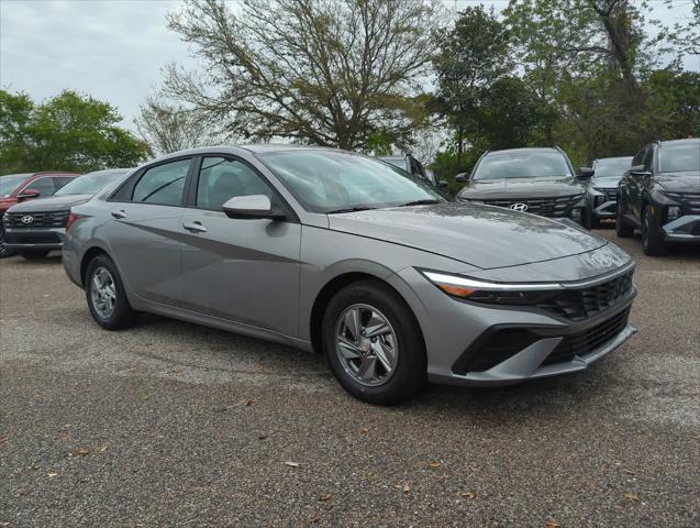 new 2025 Hyundai Elantra car, priced at $23,260