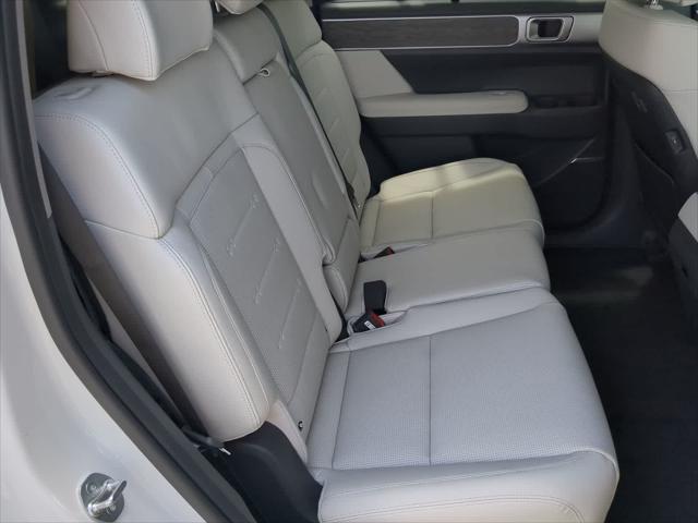 new 2025 Hyundai Santa Fe car, priced at $46,316