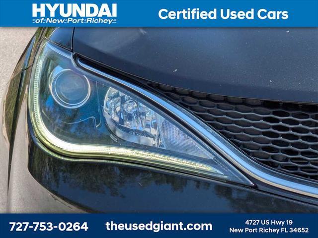 used 2020 Chrysler Pacifica car, priced at $20,677