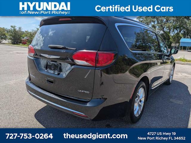used 2020 Chrysler Pacifica car, priced at $20,677