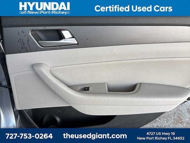 used 2016 Hyundai Sonata Hybrid car, priced at $13,880