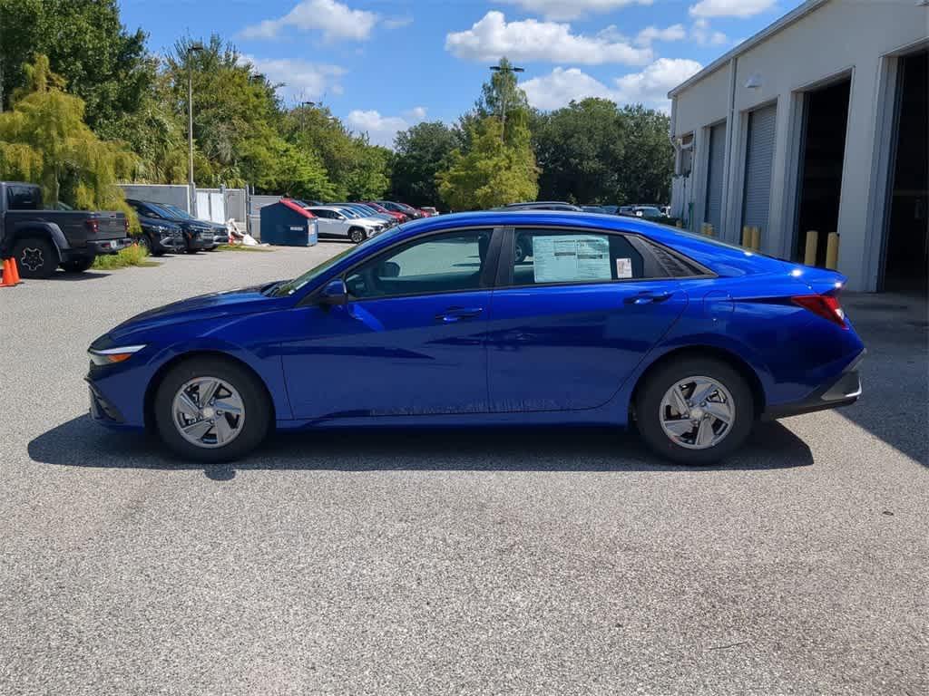 new 2025 Hyundai Elantra car, priced at $20,555