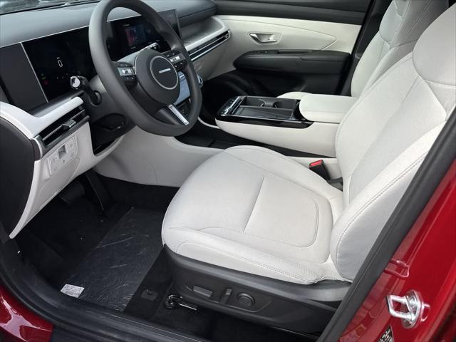 new 2025 Hyundai TUCSON Hybrid car, priced at $35,185