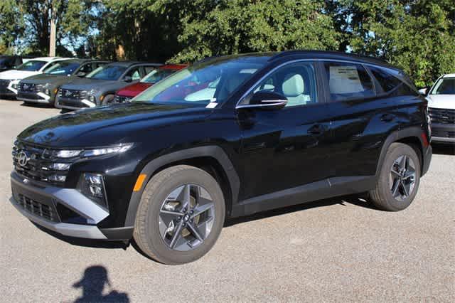 new 2025 Hyundai Tucson car, priced at $33,990