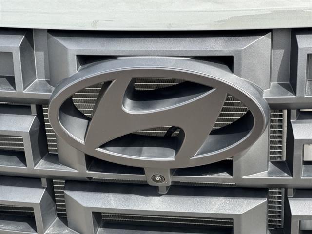 new 2025 Hyundai SANTA CRUZ car, priced at $40,038