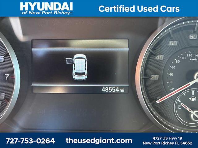used 2022 Hyundai Santa Fe car, priced at $21,203