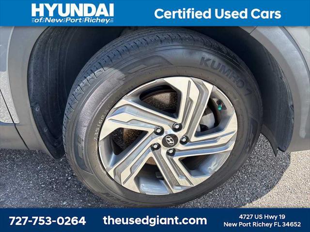 used 2022 Hyundai Santa Fe car, priced at $21,203