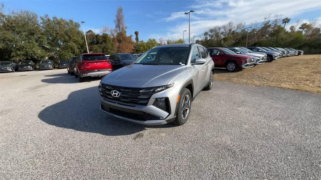 new 2025 Hyundai Tucson car, priced at $32,044