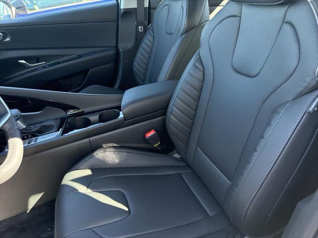 new 2025 Hyundai Elantra car, priced at $30,755