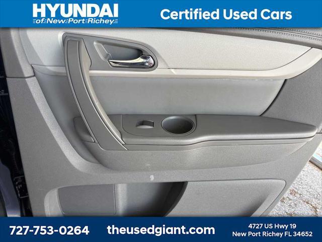 used 2014 Chevrolet Traverse car, priced at $7,880