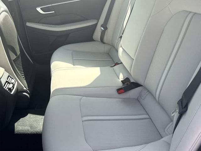new 2025 Hyundai Sonata Hybrid car, priced at $32,741
