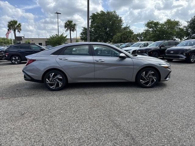 new 2025 Hyundai Elantra car, priced at $27,712