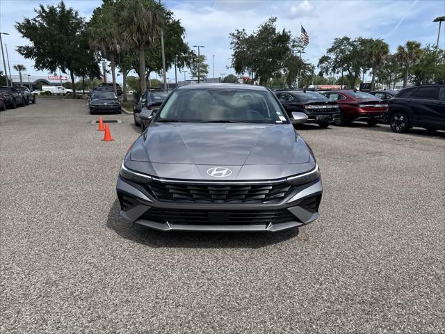 new 2025 Hyundai Elantra car, priced at $27,712