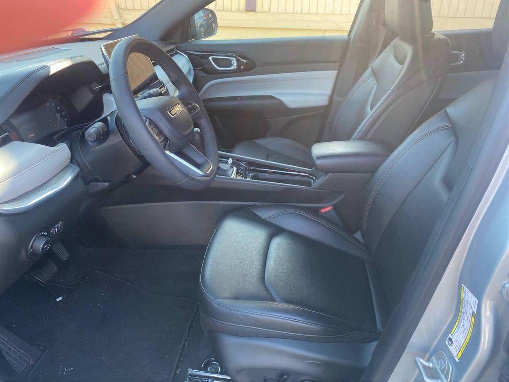 used 2024 Jeep Compass car