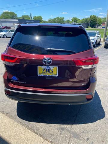 used 2018 Toyota Highlander car, priced at $21,995