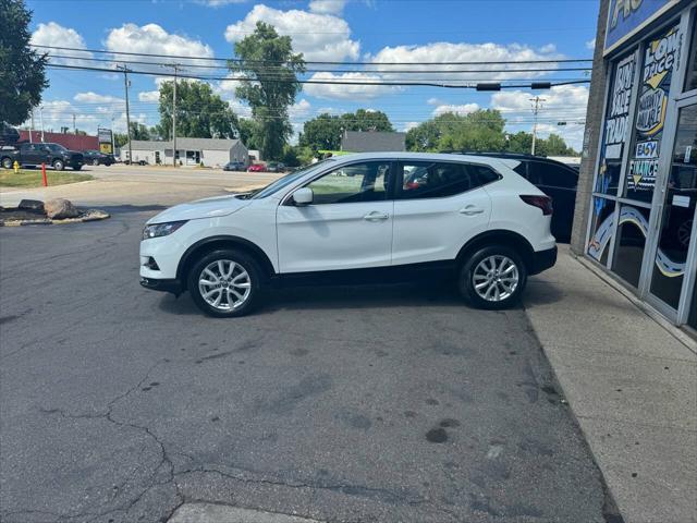 used 2022 Nissan Rogue Sport car