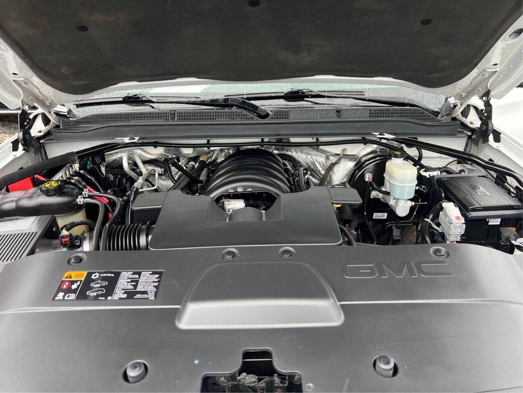 used 2016 GMC Yukon car, priced at $18,995