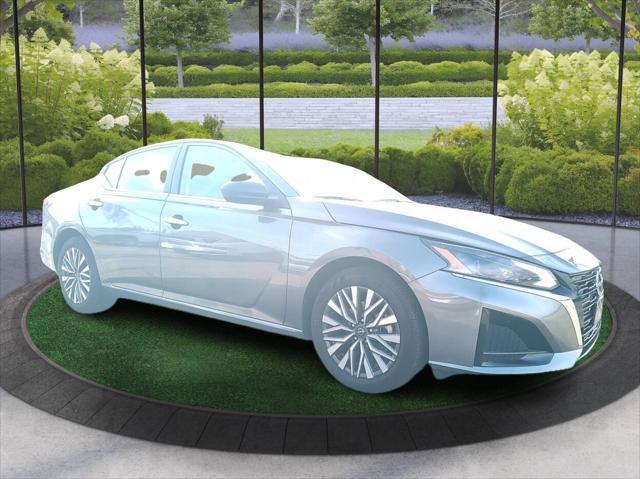 used 2024 Nissan Altima car, priced at $19,995