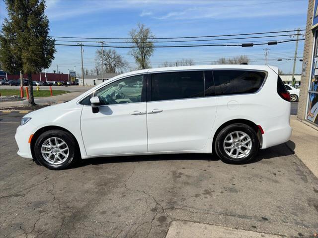 used 2023 Chrysler Pacifica car, priced at $28,995