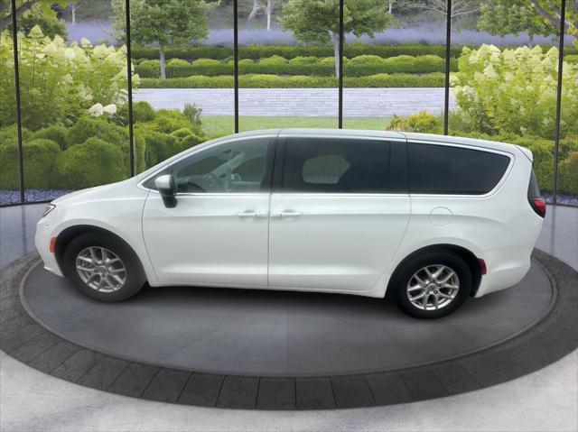 used 2023 Chrysler Pacifica car, priced at $27,995