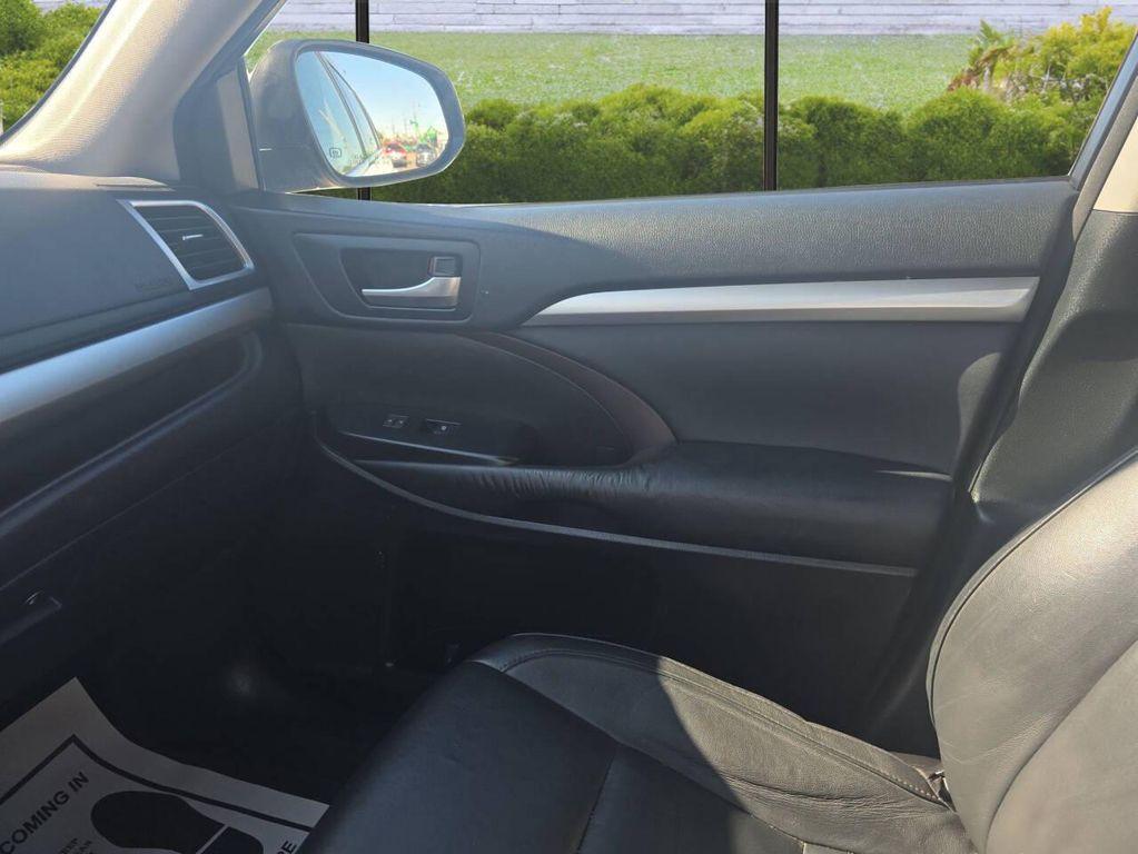 used 2015 Toyota Highlander car, priced at $14,995