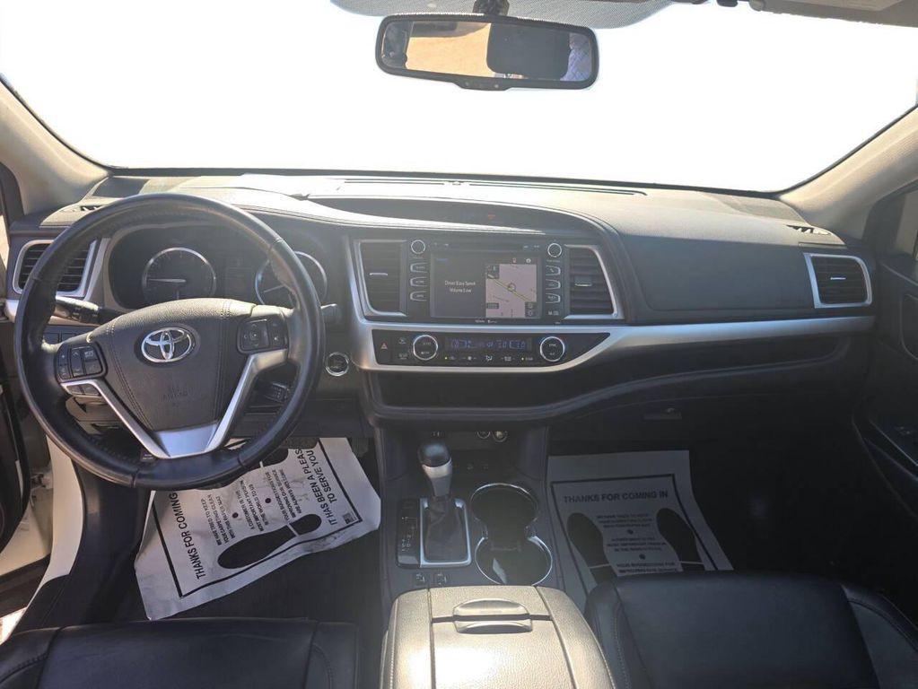 used 2015 Toyota Highlander car, priced at $14,995