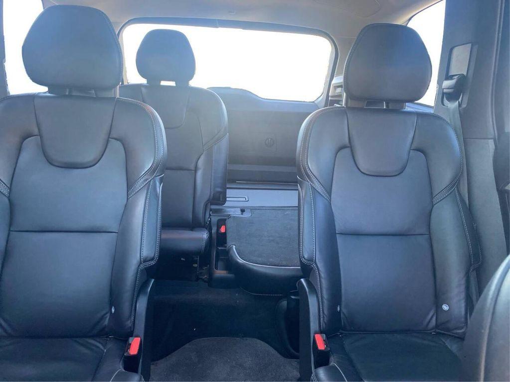 used 2021 Volvo XC90 Recharge Plug-In Hybrid car