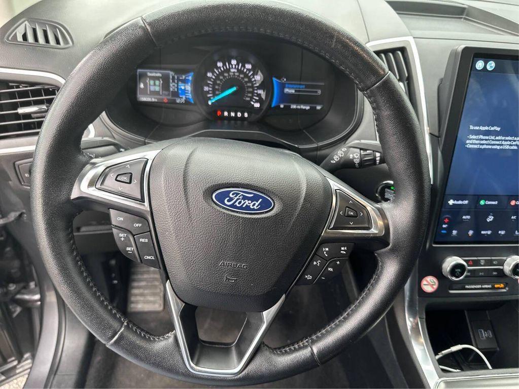 used 2022 Ford Edge car, priced at $23,995