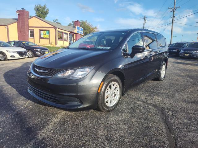 used 2017 Chrysler Pacifica car, priced at $17,495