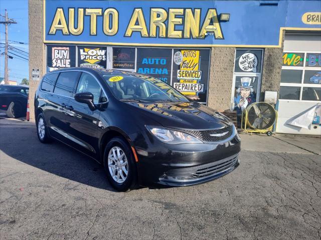 used 2017 Chrysler Pacifica car, priced at $17,495