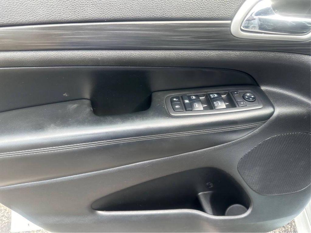 used 2019 Jeep Grand Cherokee car, priced at $15,995