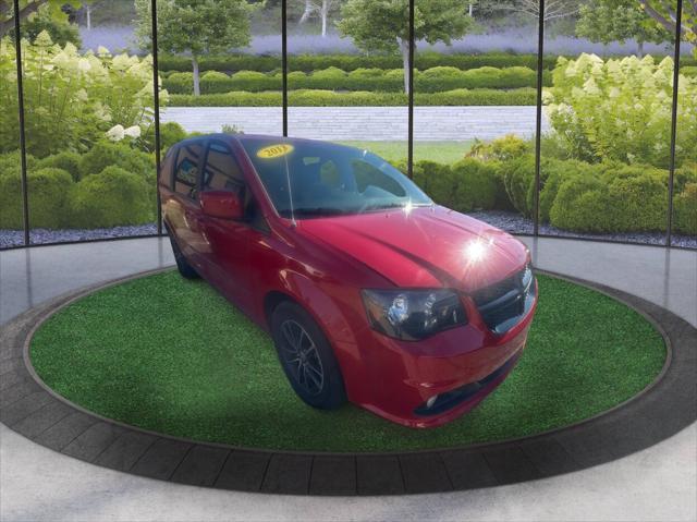 used 2015 Dodge Grand Caravan car, priced at $5,995