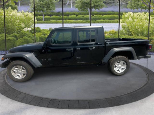 used 2023 Jeep Gladiator car, priced at $30,995