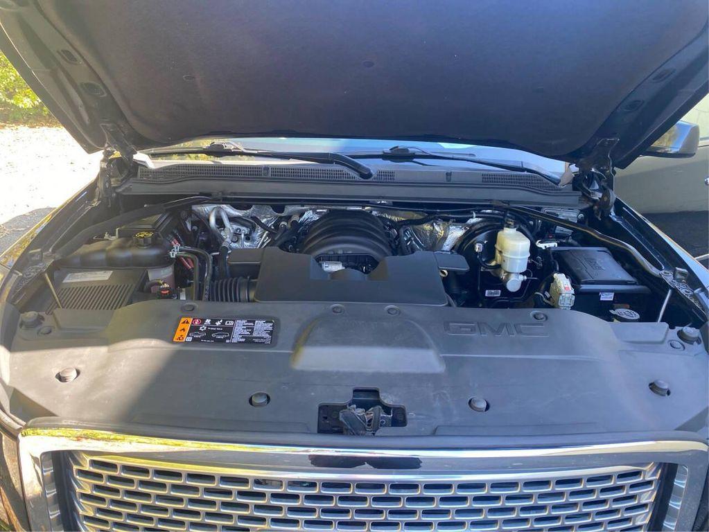 used 2017 GMC Yukon car