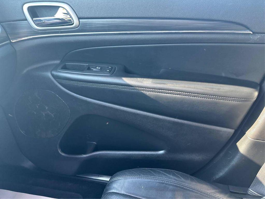 used 2020 Jeep Grand Cherokee car, priced at $19,995