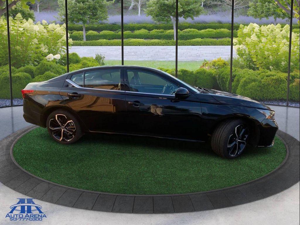 used 2024 Nissan Altima car