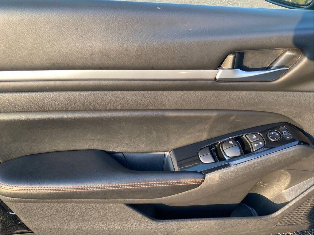 used 2024 Nissan Altima car