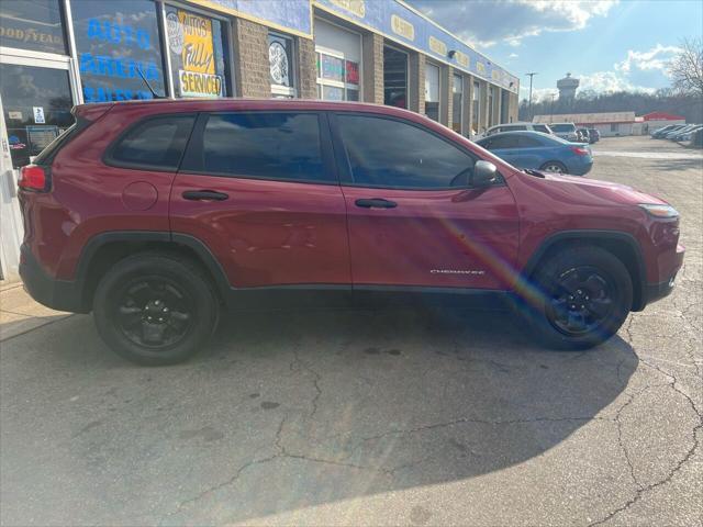 used 2016 Jeep Cherokee car, priced at $14,495