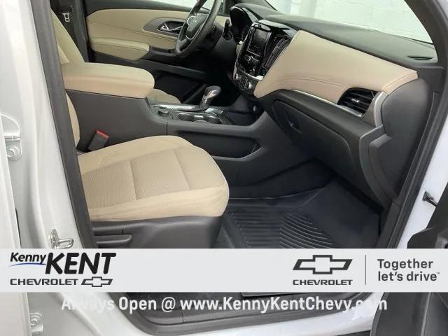 used 2023 Chevrolet Traverse car, priced at $25,447