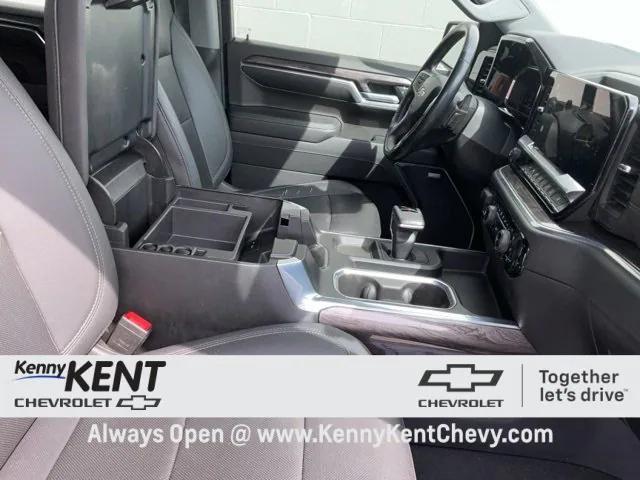 used 2022 Chevrolet Silverado 1500 car, priced at $39,087