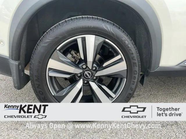 used 2022 Nissan Rogue car, priced at $26,996
